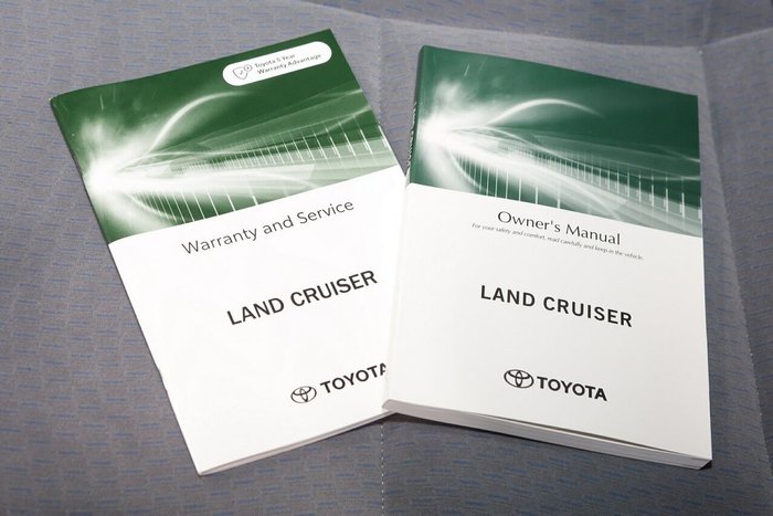 2024 Toyota Landcruiser GXL