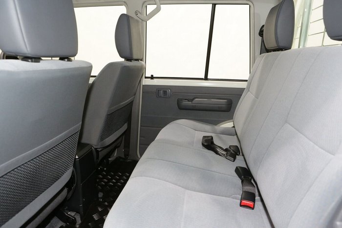 2024 Toyota Landcruiser GXL