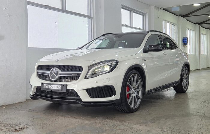 2015 Mercedes-Benz GLA-Class GLA45 AMG