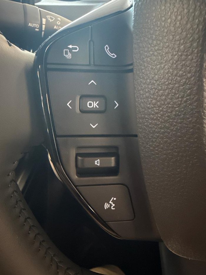 2025 Subaru Solterra AWD Touring