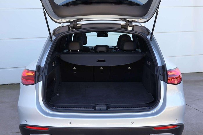 2025 Mercedes-Benz GLC-Class GLC200