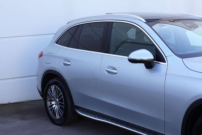 2025 Mercedes-Benz GLC-Class GLC200