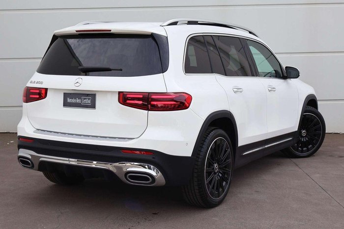 2025 Mercedes-Benz GLB-Class GLB200