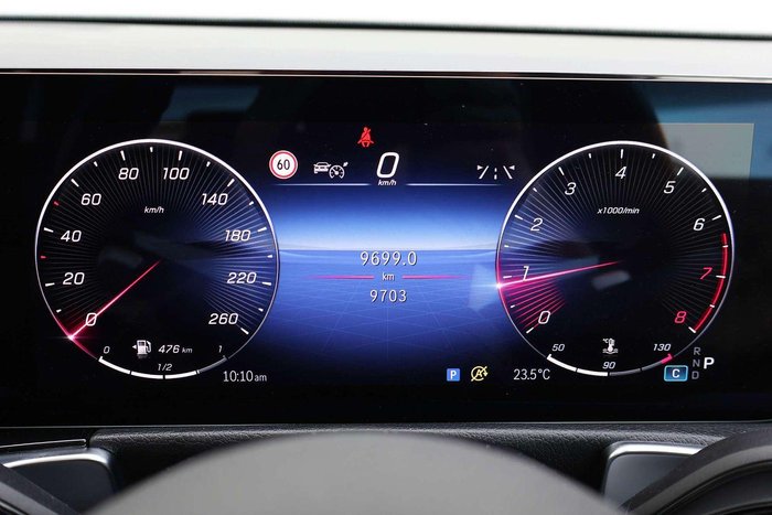 2025 Mercedes-Benz GLB-Class GLB200
