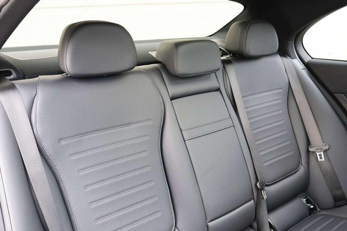 2024 Mercedes-Benz C-Class C300