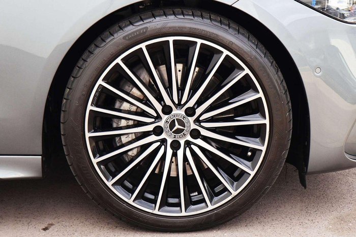 2024 Mercedes-Benz C-Class C300
