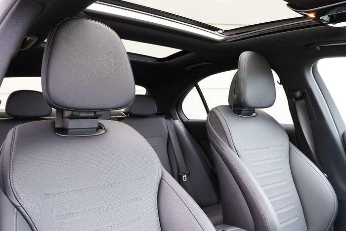 2024 Mercedes-Benz C-Class C300