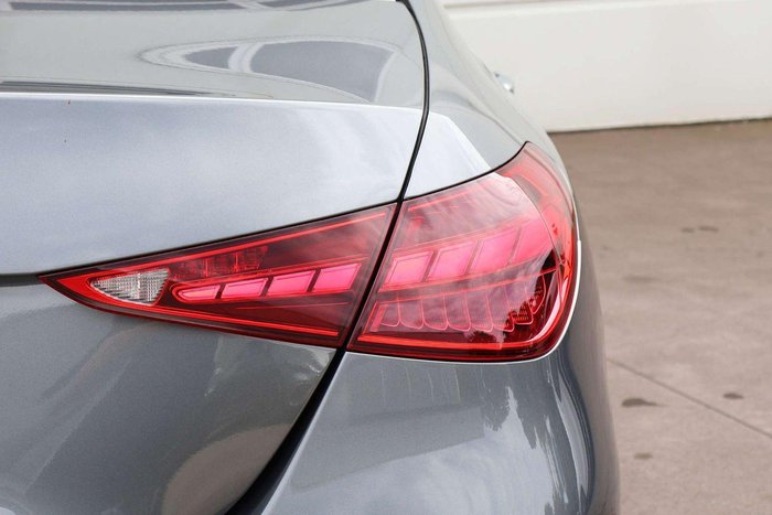 2024 Mercedes-Benz C-Class C300