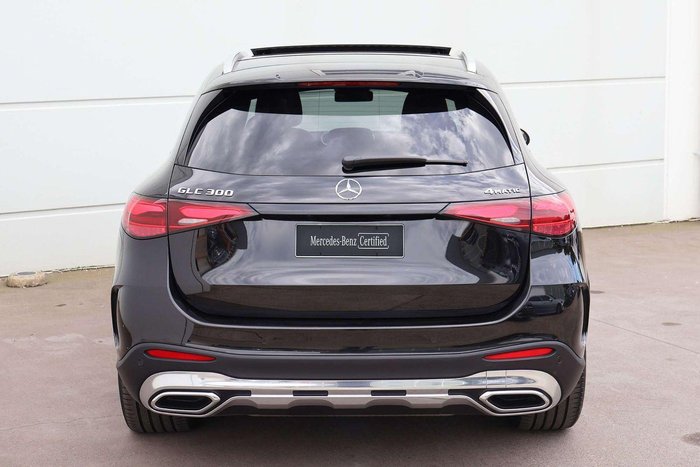 2025 Mercedes-Benz GLC-Class GLC300