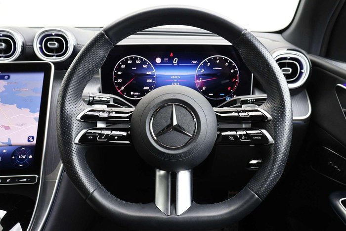 2025 Mercedes-Benz GLC-Class GLC300