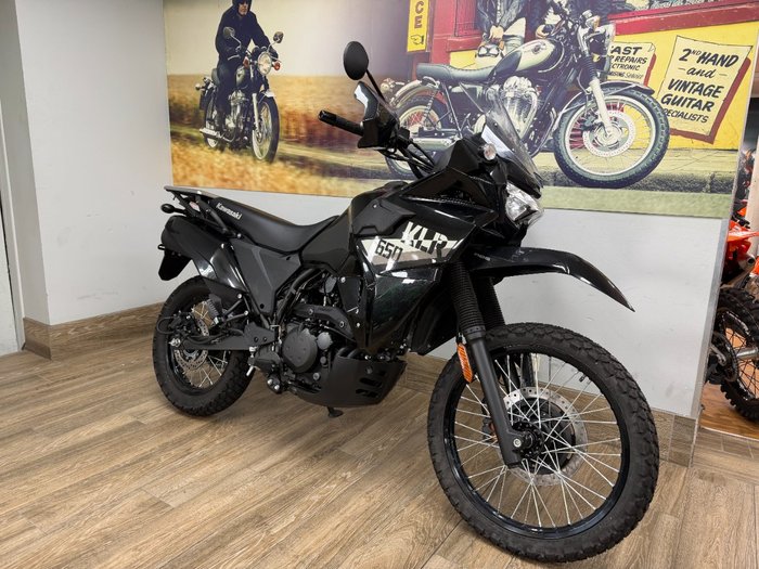 2026 Kawasaki KLR650 (KL650) Black