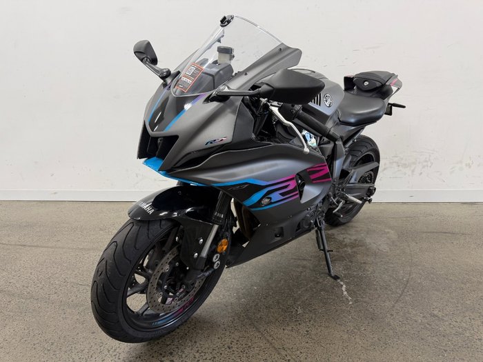 2025 Yamaha YZF-R7LA BLACK/GREY