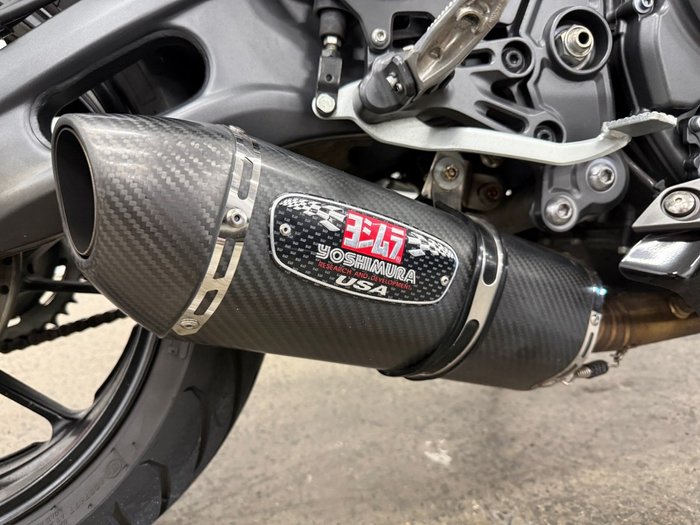 2025 Yamaha YZF-R7LA BLACK/GREY