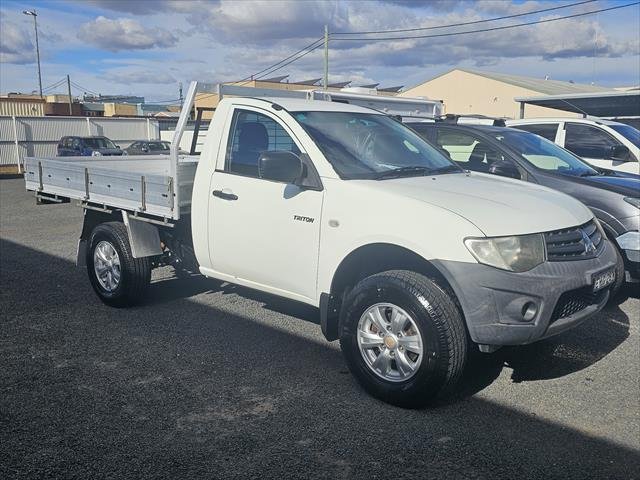 2010 Mitsubishi Triton