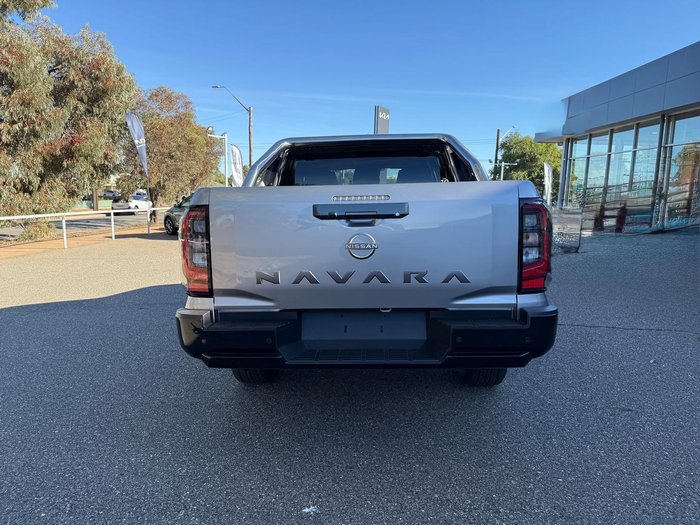 2026 Nissan Navara ST-X
