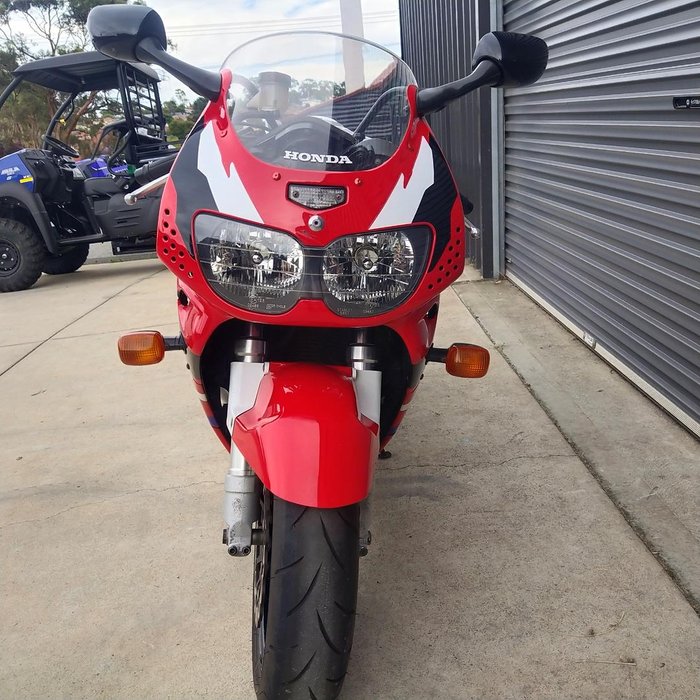 1996 Honda CBR900RR Fireblade (893cc) Fireblade White