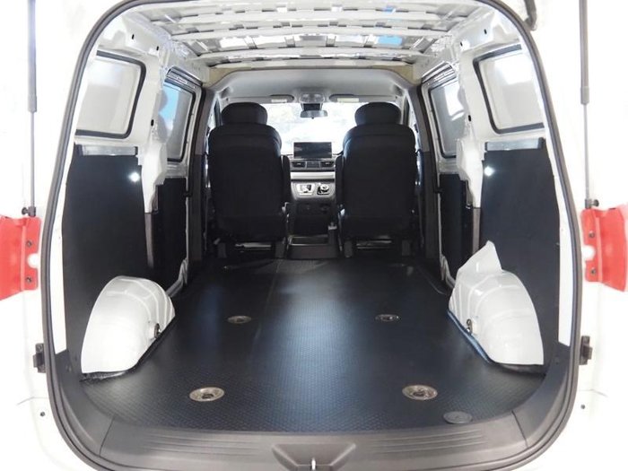 2026 LDV G10