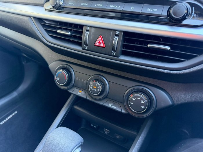 2024 Kia Cerato S