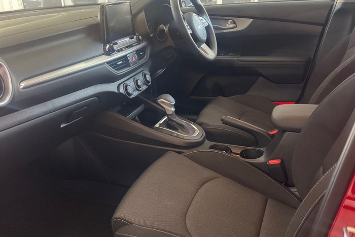 2024 Kia Cerato S