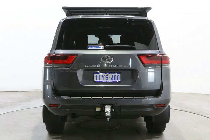 2024 Toyota Landcruiser VX