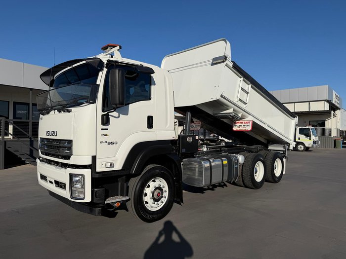 2022 Isuzu F Series FXZ240-350