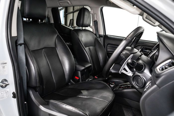 2022 Mitsubishi Triton GSR