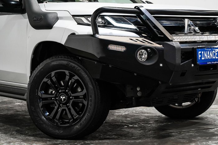 2022 Mitsubishi Triton GSR