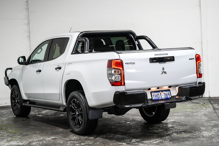 2022 Mitsubishi Triton GSR