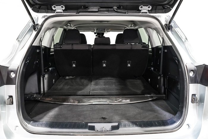 2021 Toyota Kluger GX