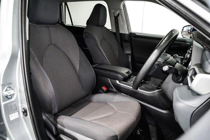 2021 Toyota Kluger GX