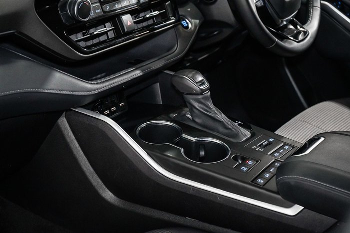 2021 Toyota Kluger GX