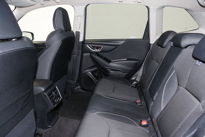 2020 Subaru Forester 2.5i