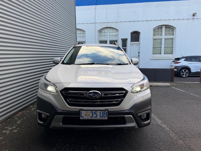 2024 Subaru Outback AWD Premium Special Edition
