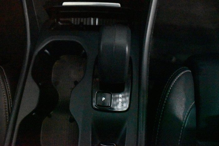 2023 Volvo XC40 Ultimate B4 Bright