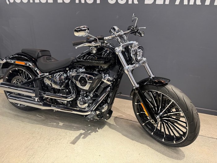 2026 Harley-Davidson Breakout 117 (FXBR) Softail Black