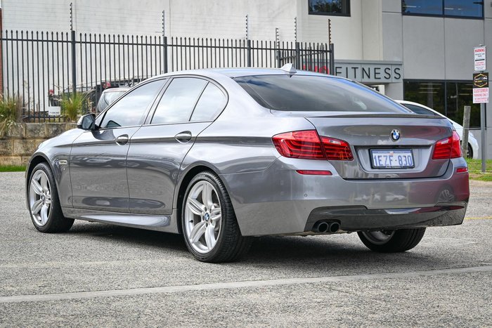 2015 BMW 5 Series 520i M Sport