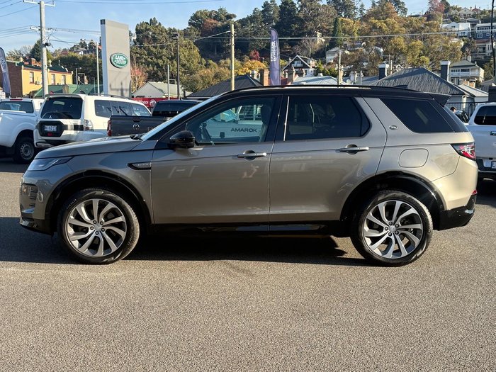 2024 Land Rover Discovery Sport P300e Dynamic SE