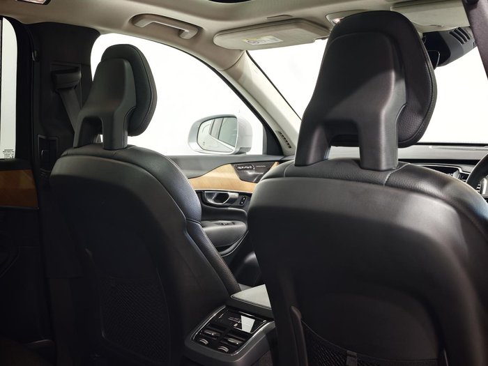 2021 Volvo XC90 D5 Momentum