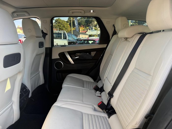 2024 Land Rover Discovery Sport P200 S