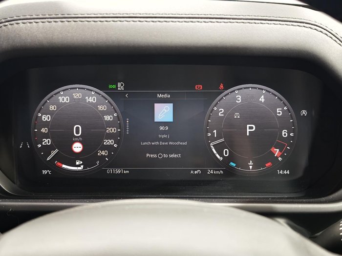 2025 Land Rover Defender 130 P400 Outbound L663 MY25.5 AWD Carpathian Grey