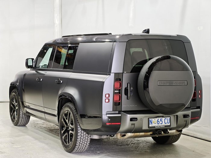 2025 Land Rover Defender 130 P400 Outbound L663 MY25.5 AWD Carpathian Grey