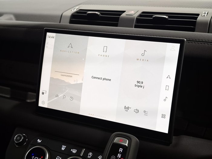 2025 Land Rover Defender 130 P400 Outbound L663 MY25.5 AWD Carpathian Grey