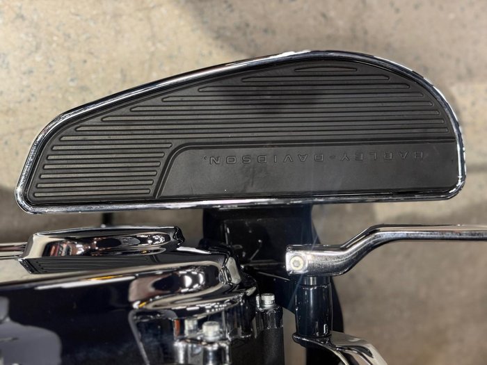 2026 Harley-Davidson Fat Boy 117 (FLFB) Softail Black