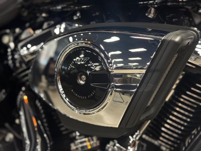 2026 Harley-Davidson Fat Boy 117 (FLFB) Softail Black