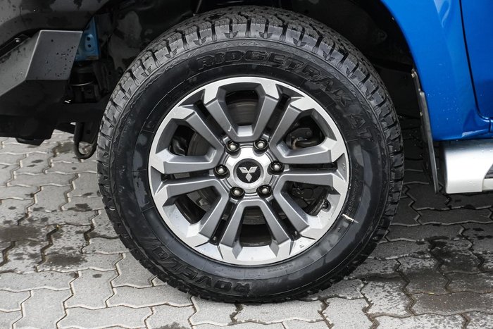 2021 Mitsubishi Triton GLX-R