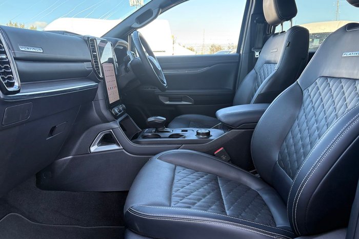 2025 Ford Everest Platinum
