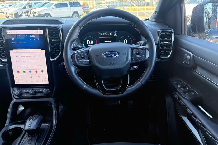 2025 Ford Everest Platinum