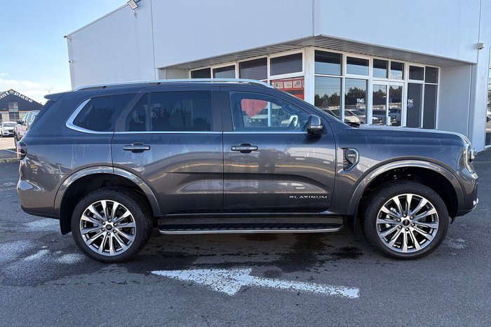 2025 Ford Everest Platinum