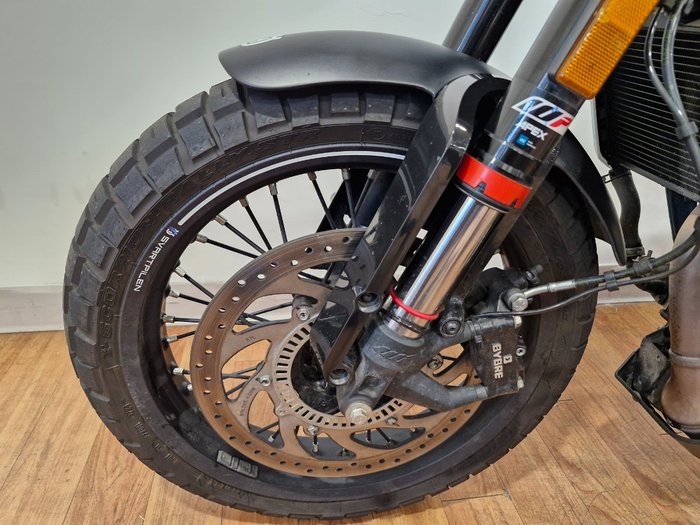 2022 Husqvarna SVARTPILEN 401 GREY