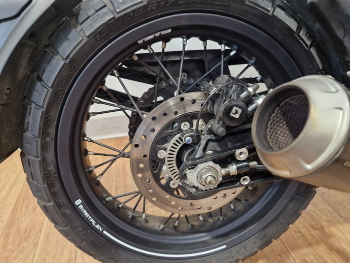 2022 Husqvarna SVARTPILEN 401 GREY